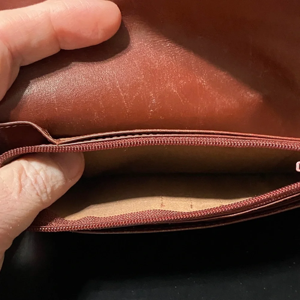 Enny Vintage burgundy wallet